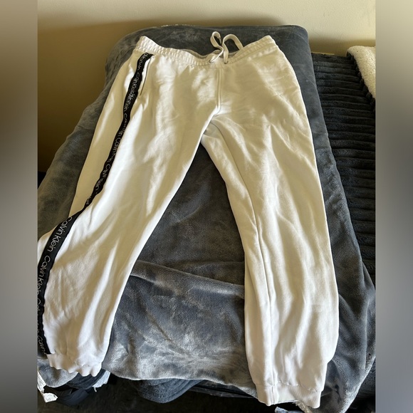 Super comfy Calvin Klein sweatpants lightly worn with logo on the side. - Picture 1 of 5